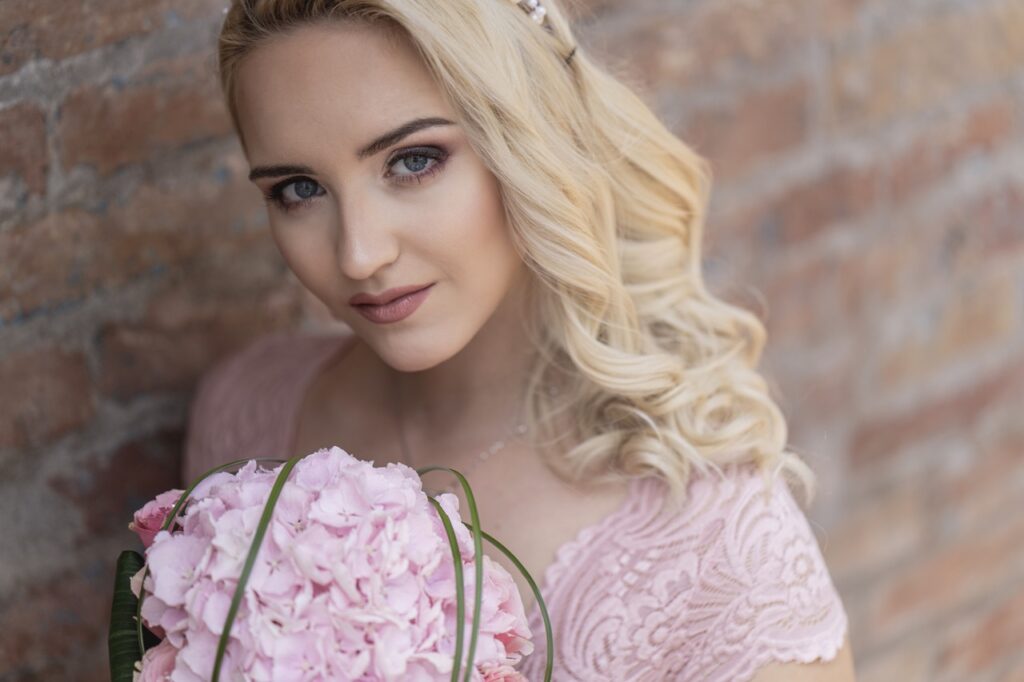 petevelvet_wedding_194 Joyful send off London wedding photographer