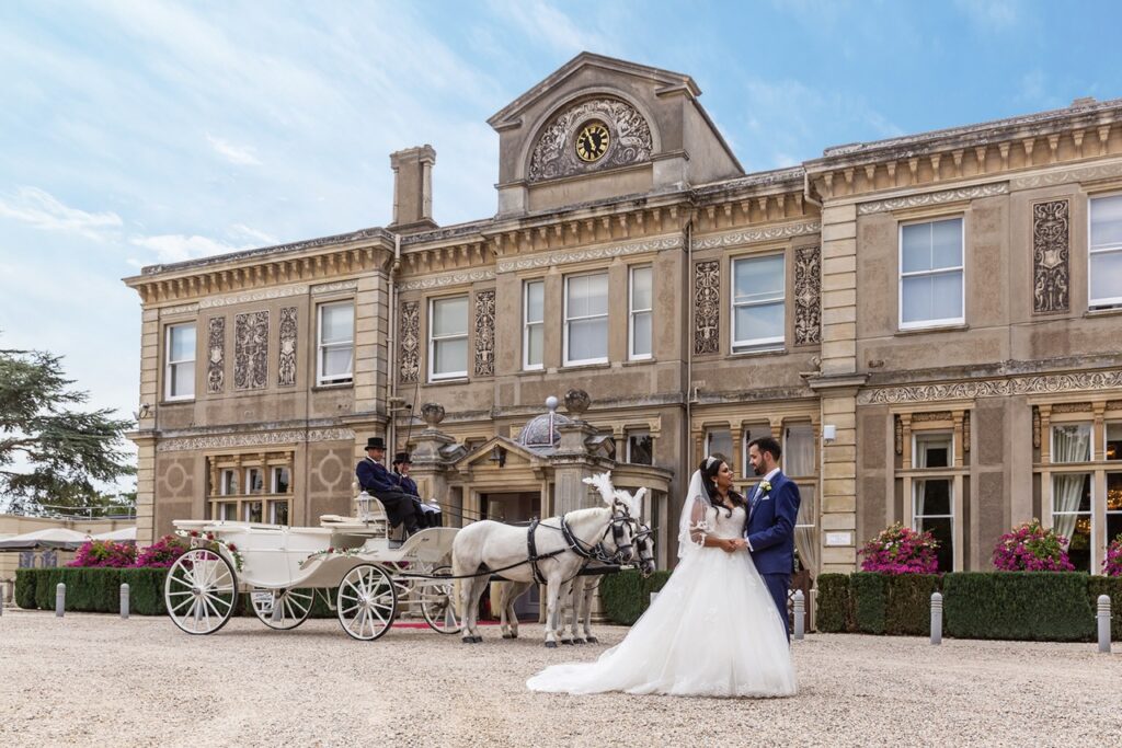 petevelvet_wedding_268 Happy wedding photoshoot London wedding photographer